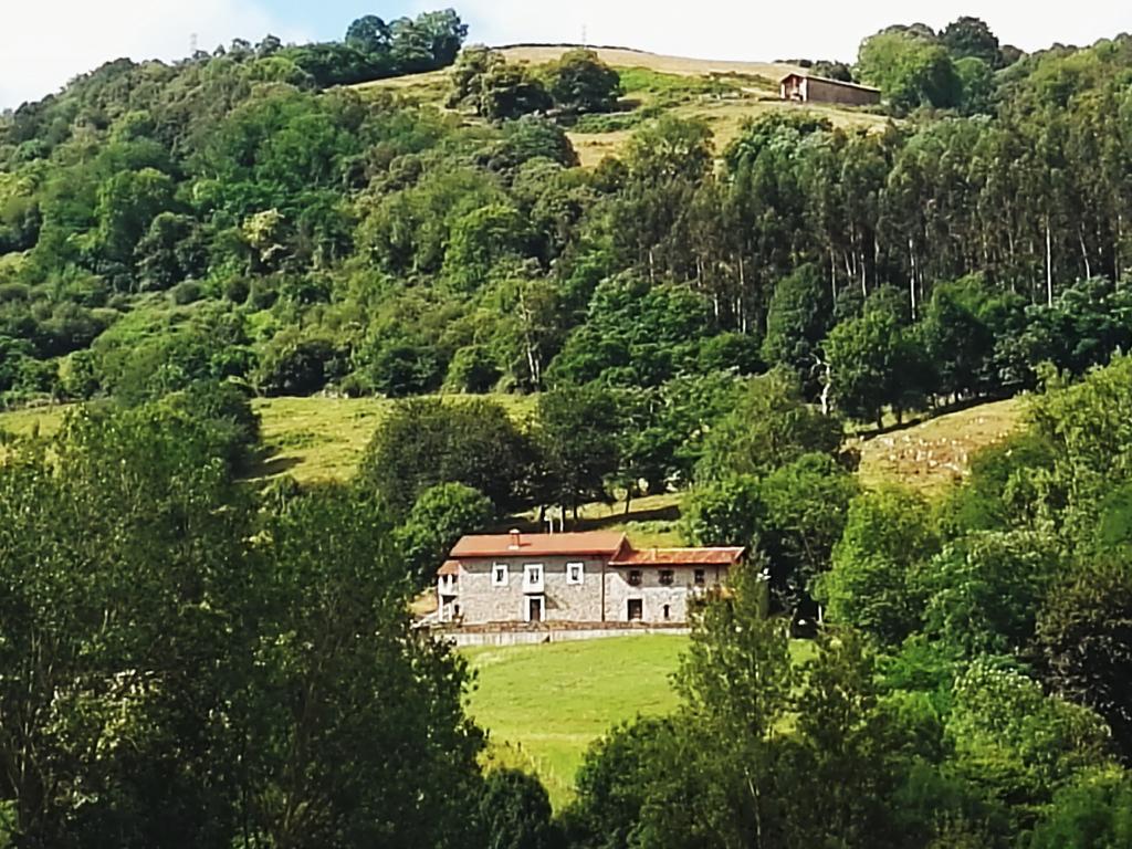 Finca Artienza Рамалес-де-ла-Виктория Экстерьер фото