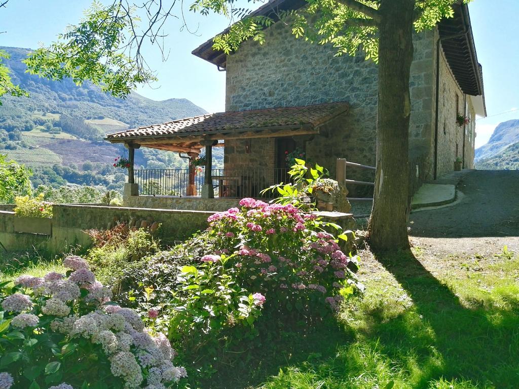 Finca Artienza Рамалес-де-ла-Виктория Экстерьер фото
